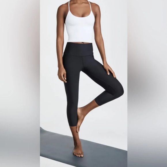 NWT Alala Barre Seamless Tank in White Size Small $65 - Picture 8 of 16